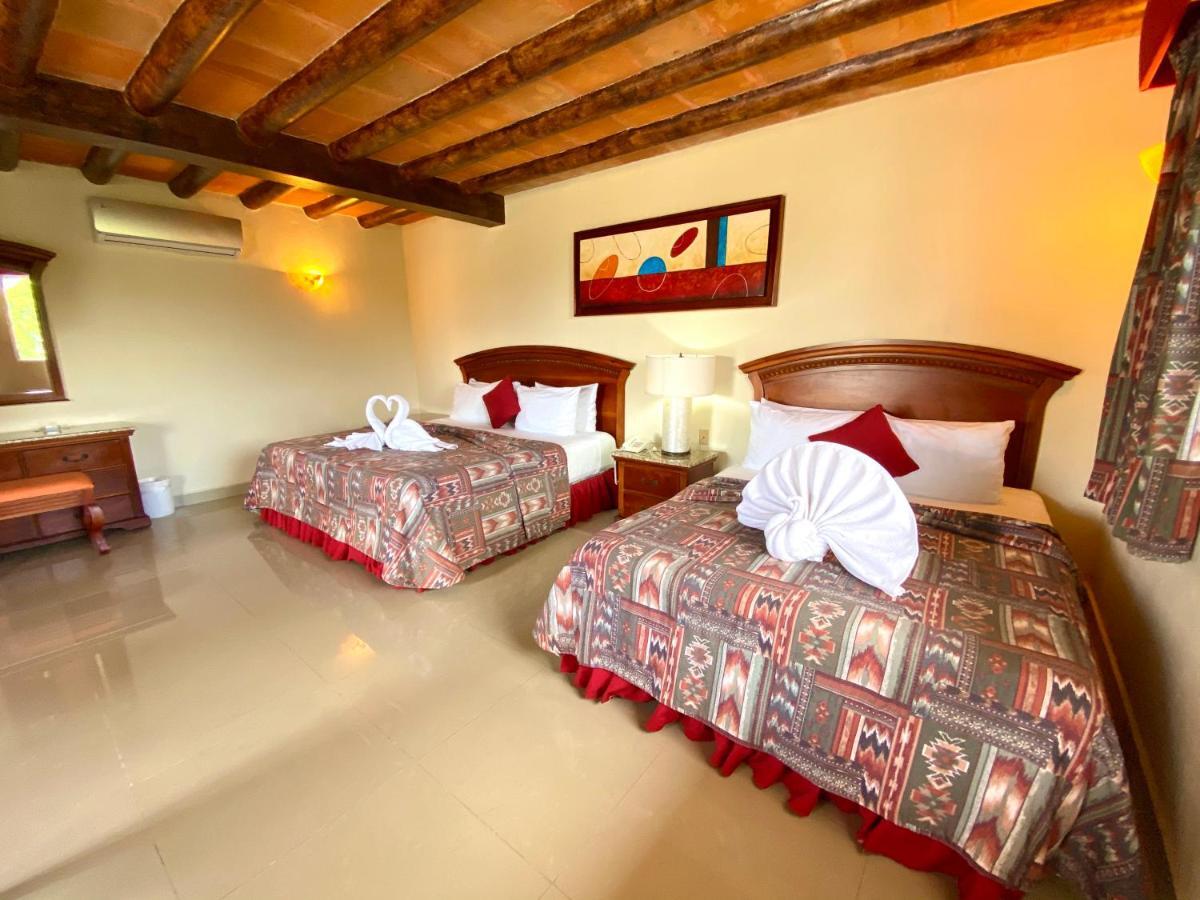 El Campanario Playa del Carmen
