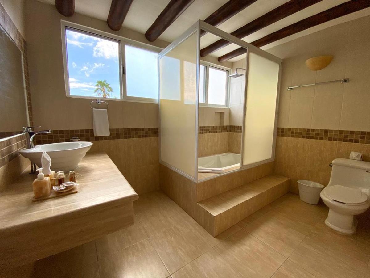 El Campanario Hotel 3*
