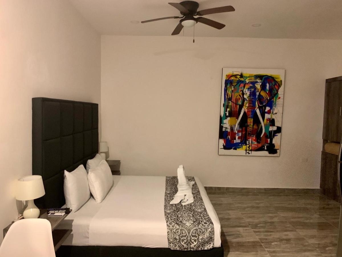 Hotel Silversands Boutique - 5th Ave
