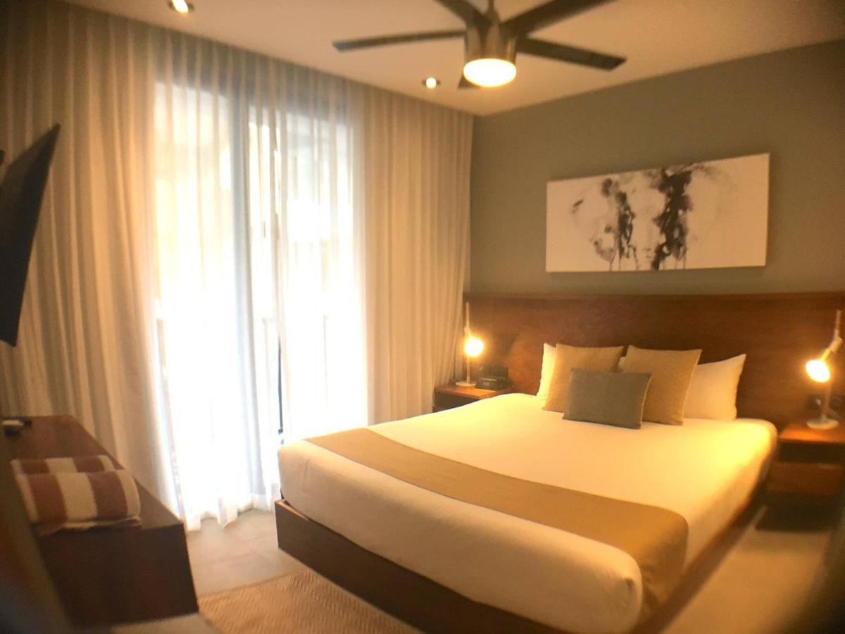 It Residence, Location, Luxury 2 Bedroom Two Roof Pools Club Included