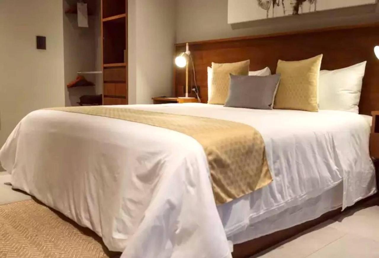 It Residence, Location, Luxury 2 Bedroom Two Roof Pools Club Included * Playa del Carmen