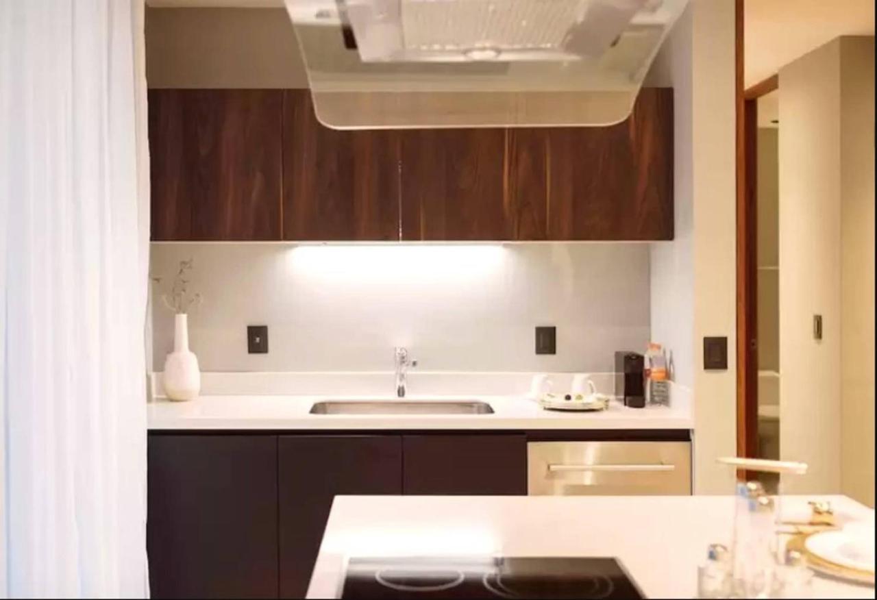 It Residence, Location, Luxury 2 Bedroom Two Roof Pools Club Included * Playa del Carmen