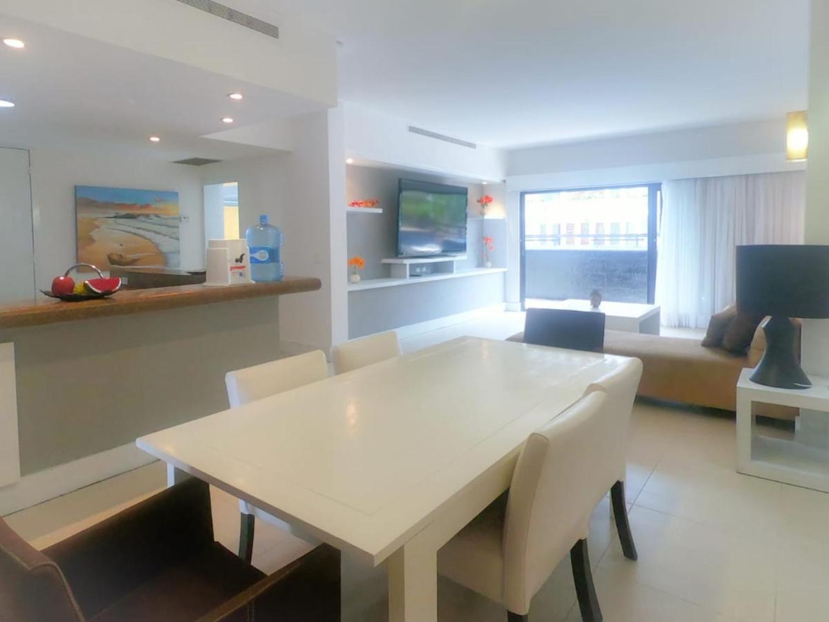 Apartahotel Aldea Thai By Blue Oceanfront 4*